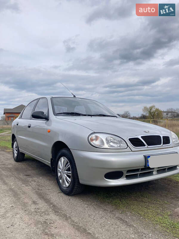 Седан Daewoo Sens 2005 в Днепре