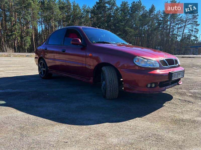 Седан Daewoo Sens 2004 в Сарнах