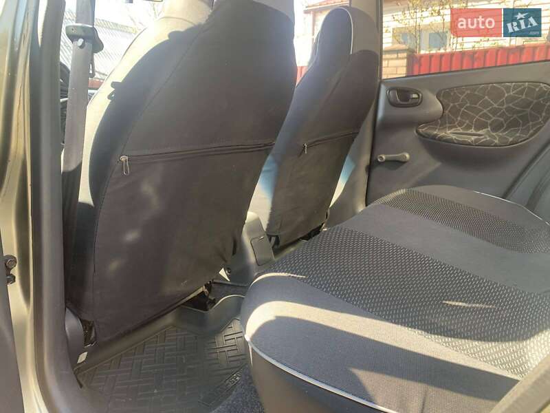 Седан Daewoo Sens 2003 в Житомире