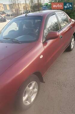 Седан Daewoo Sens 2013 в 