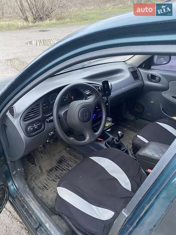 Седан Daewoo Sens 2004 в Сумах