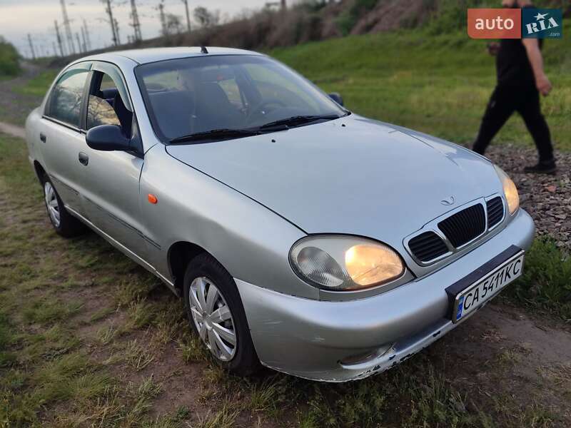 Седан Daewoo Sens 2005 в Смеле