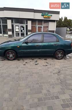 Седан Daewoo Sens 2003 в Горишних Плавнях