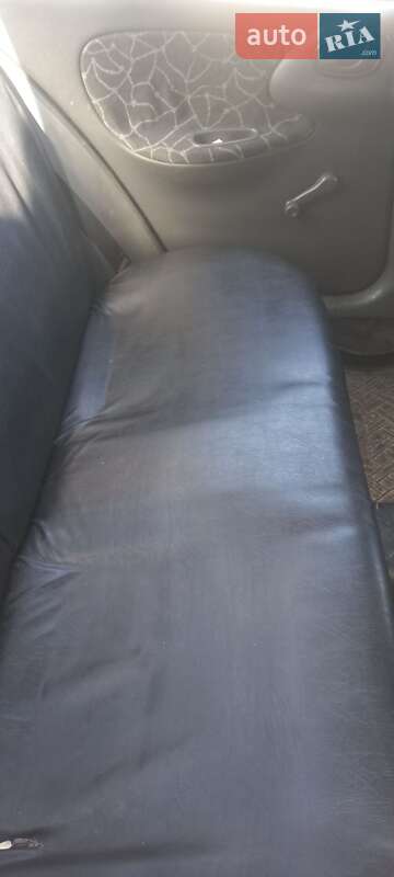 Седан Daewoo Sens 2003 в Пулинах