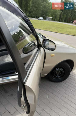 Седан Daewoo Sens 2012 в 