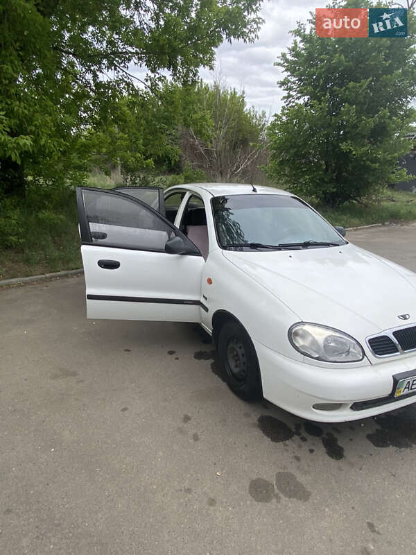 Седан Daewoo Sens 2003 в Славянске