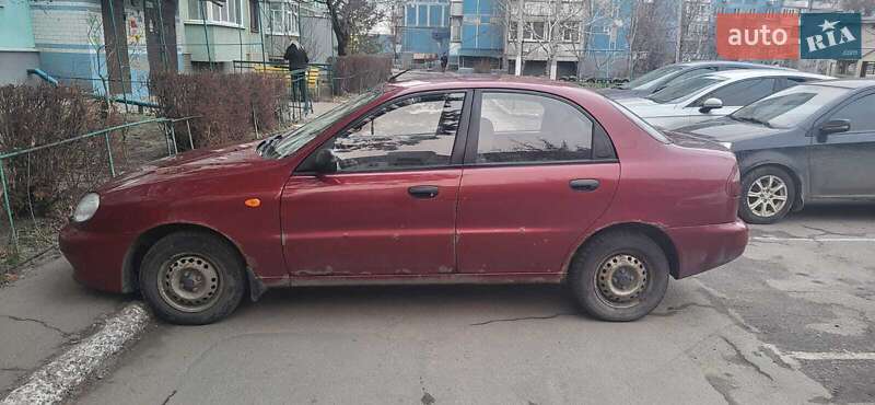 Седан Daewoo Sens 2007 в Новомосковске