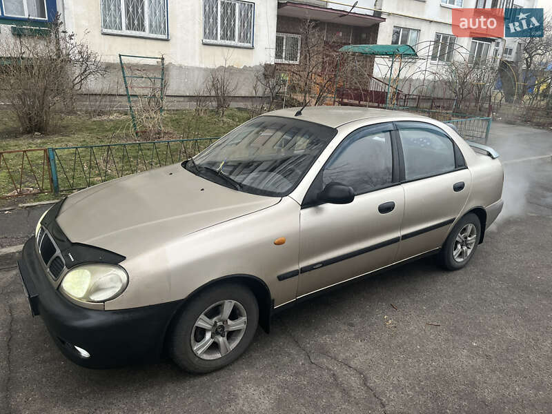 Седан Daewoo Sens 2004 в Киеве