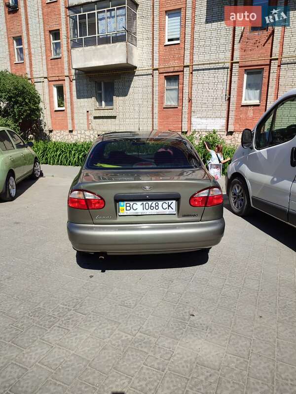Седан Daewoo Sens 2005 в Львове