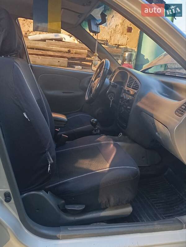 Седан Daewoo Sens 2007 в Гнівані