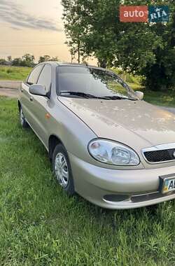 Седан Daewoo Sens 2012 в Новомосковську