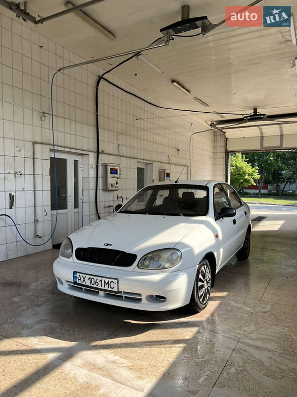 Седан Daewoo Sens 2004 в 