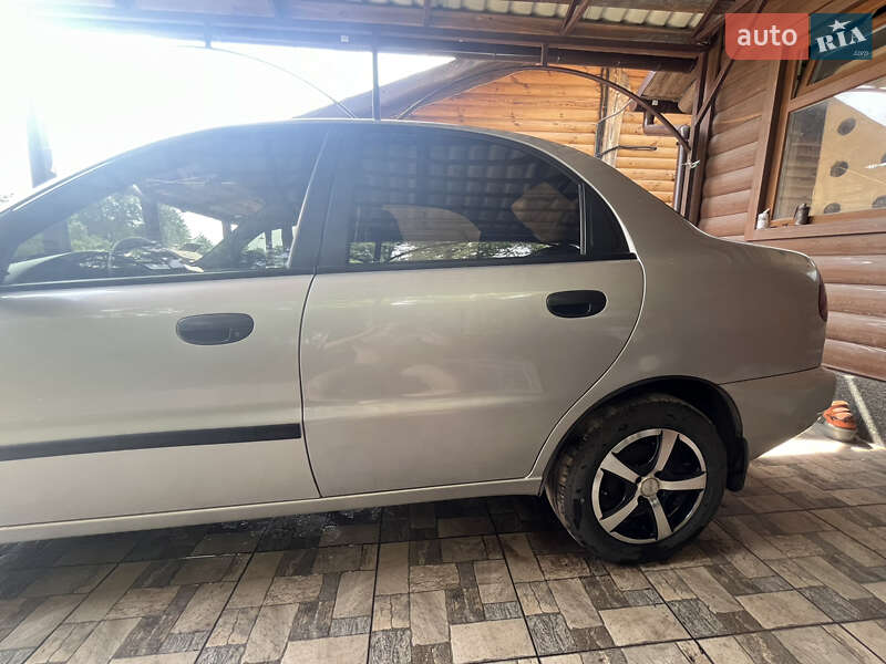 Седан Daewoo Sens 2007 в Бобровице