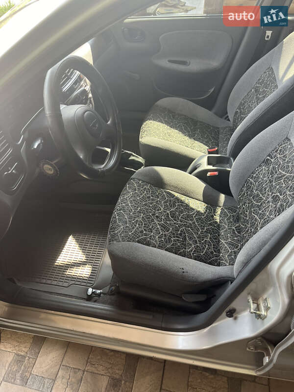 Седан Daewoo Sens 2007 в Бобровице