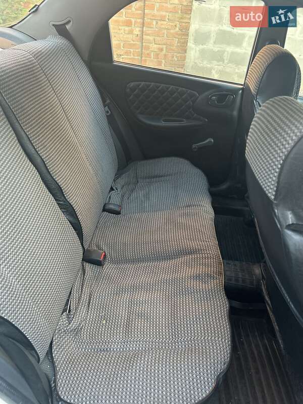 Седан Daewoo Sens 2003 в Бобринці