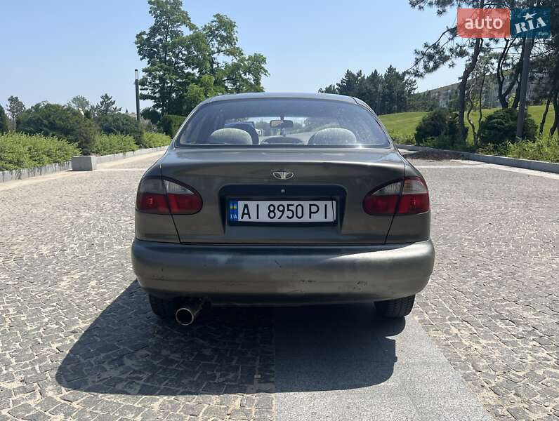 Седан Daewoo Sens 2003 в Дніпрі