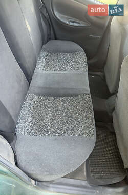 Седан Daewoo Sens 2011 в 