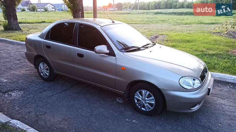 Хэтчбек Daewoo Sens 2012 в 
