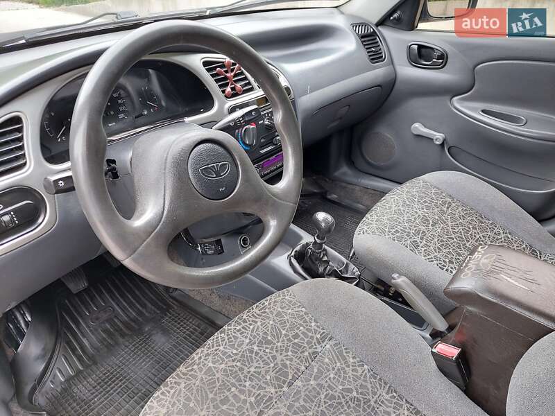 Седан Daewoo Sens 2011 в Киеве
