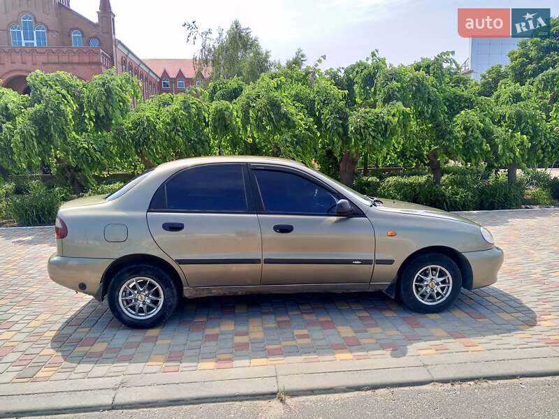 Седан Daewoo Sens 2005 в Белгороде-Днестровском
