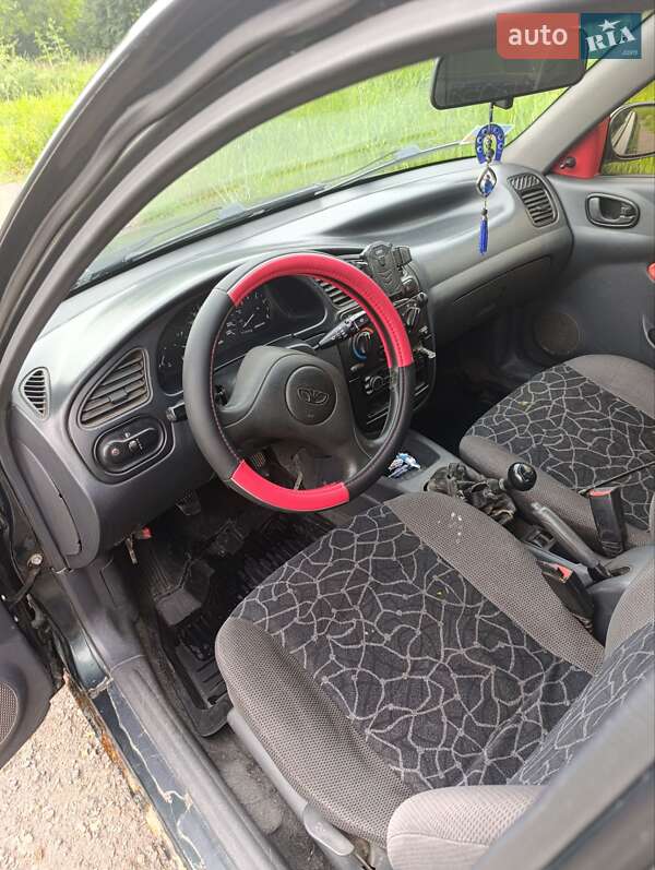 Седан Daewoo Sens 2003 в Ямполе