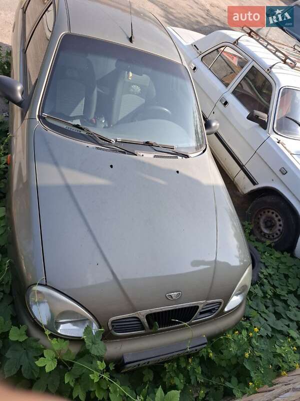 Седан Daewoo Sens 2003 в Киеве