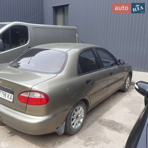 Седан Daewoo Sens 2004 в Киеве