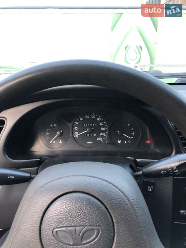 Седан Daewoo Sens 2003 в Ивано-Франковске