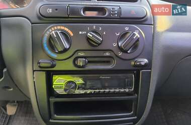 Седан Daewoo Sens 2001 в 