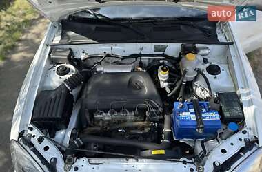 Седан Daewoo Sens 2011 в 