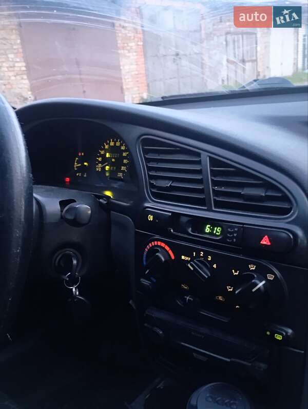 Седан Daewoo Sens 2003 в Шептицькому