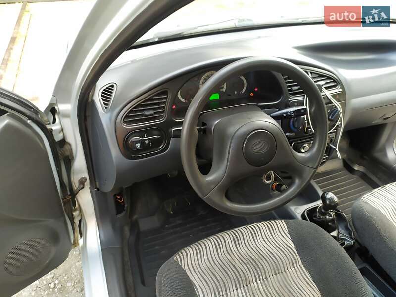 Седан Daewoo Sens 2015 в Днепре