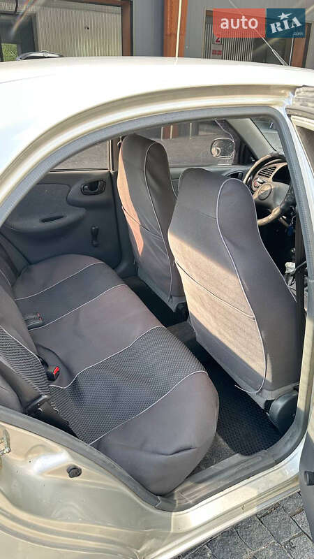 Седан Daewoo Sens 2006 в Чернігові