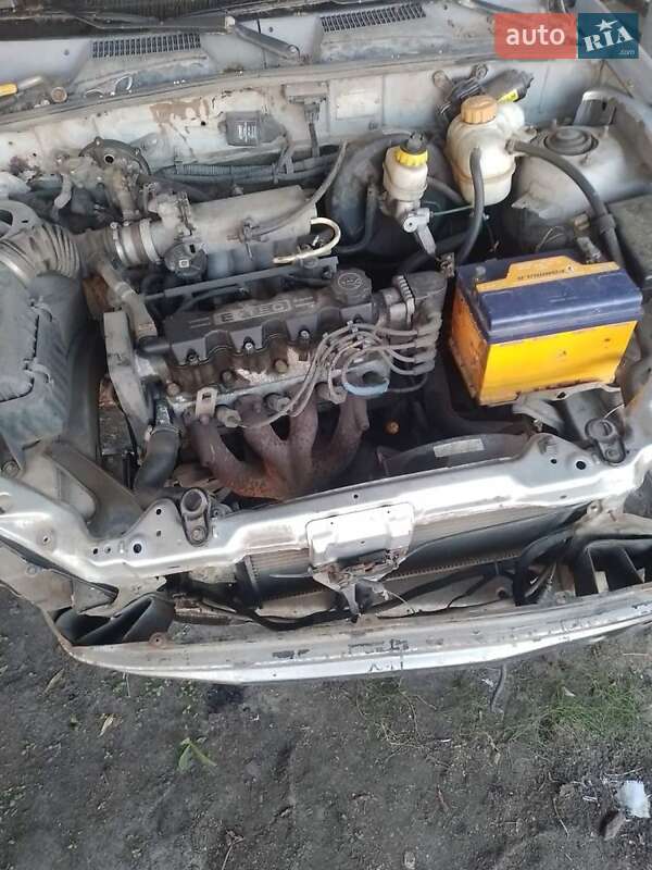 Седан Daewoo Sens 2005 в Макарове