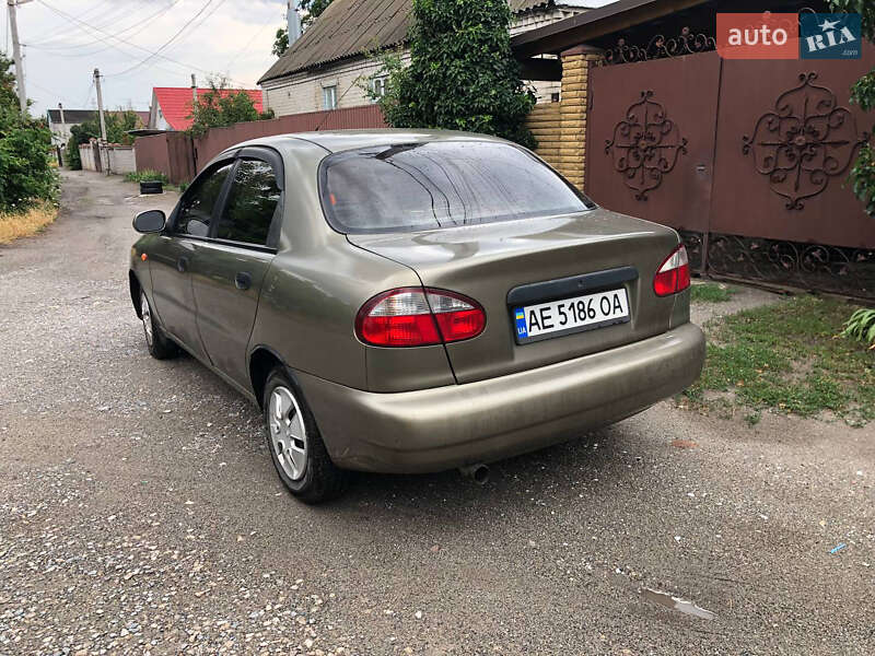 Седан Daewoo Sens 2005 в Днепре