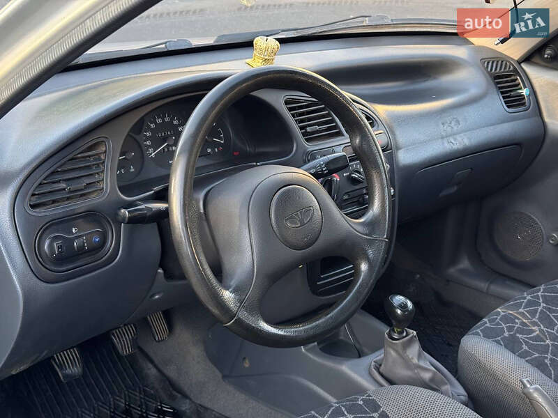 Седан Daewoo Sens 2003 в Николаеве