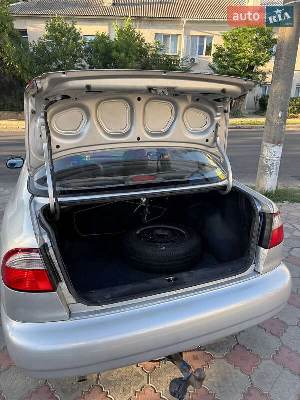Седан Daewoo Sens 2003 в Николаеве