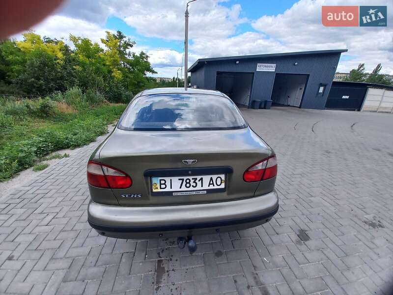 Седан Daewoo Sens 2004 в Кривому Розі