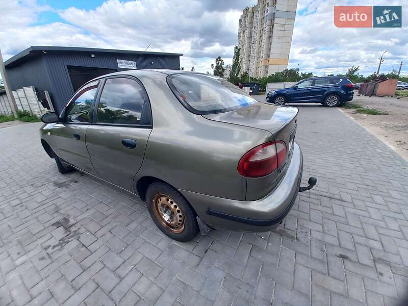 Седан Daewoo Sens 2004 в Кривому Розі