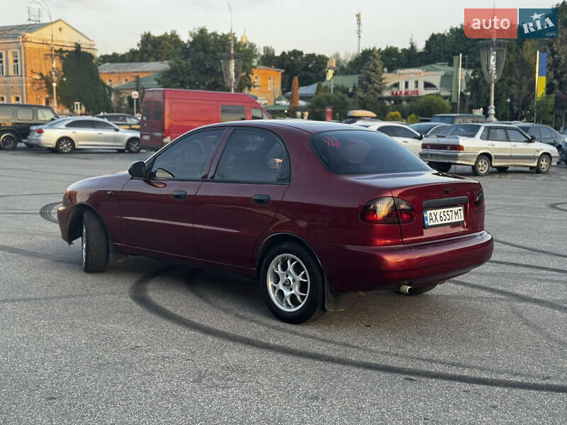 Седан Daewoo Sens 2003 в Харькове