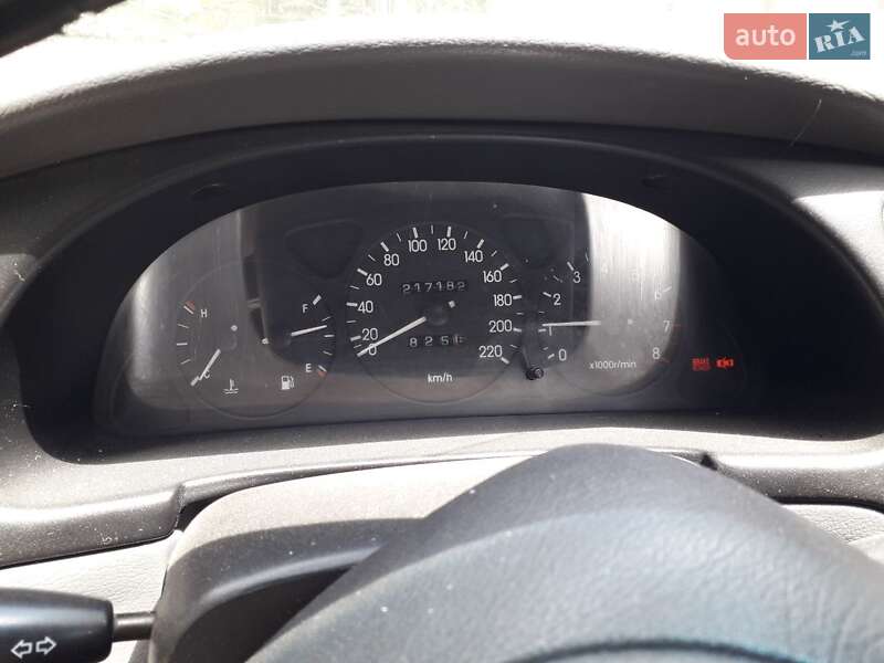 Седан Daewoo Sens 2004 в Николаеве