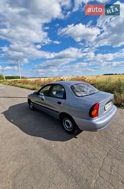 Седан Daewoo Sens 2010 в 