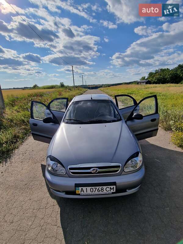 Седан Daewoo Sens 2010 в Василькове