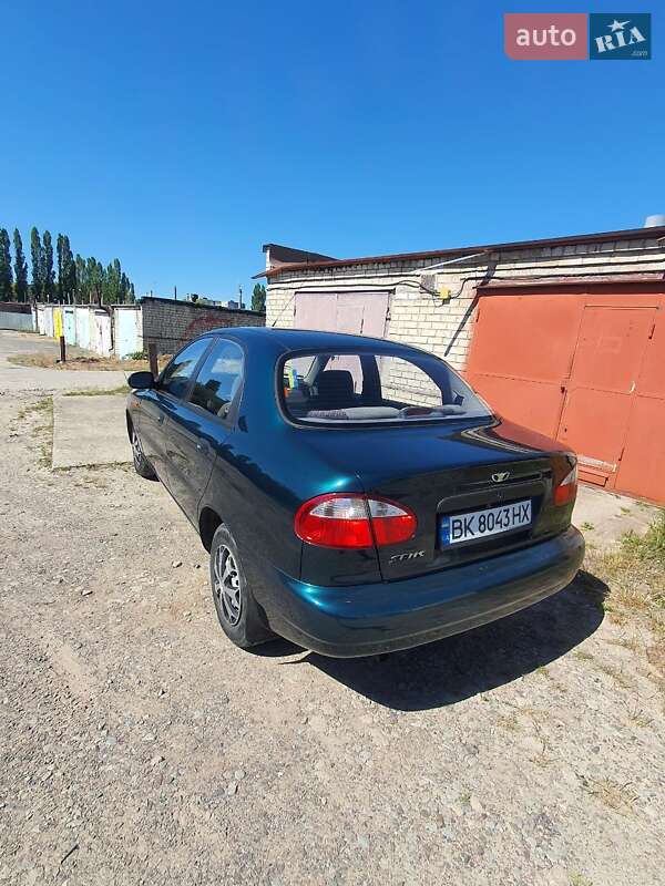 Седан Daewoo Sens 2003 в Вараше