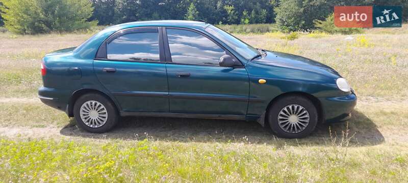 Седан Daewoo Sens 2004 в Полтаві
