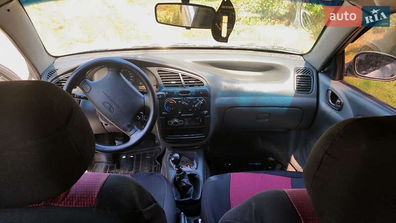 Седан Daewoo Sens 2005 в Черновцах