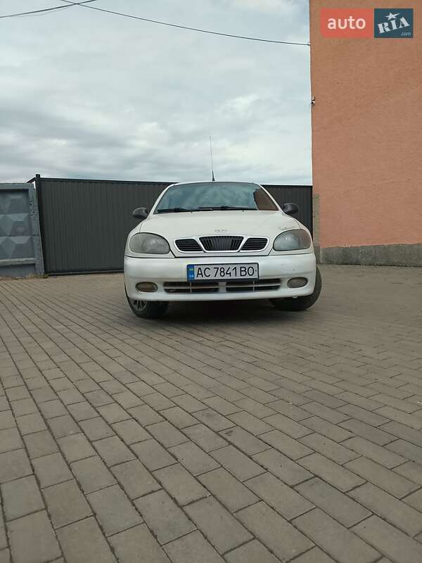 Седан Daewoo Sens 2005 в Горохове