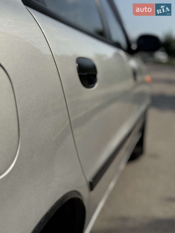 Седан Daewoo Sens 2005 в Запоріжжі