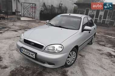 Седан Daewoo Sens 2013 в Буче