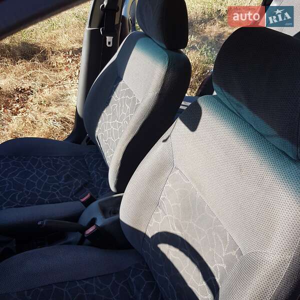 Седан Daewoo Sens 2003 в Запорожье